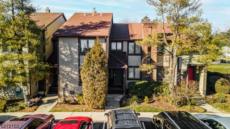 24 Chelsea Ct