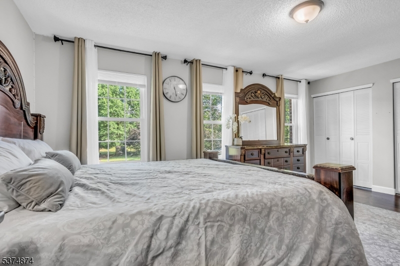 83 Pear Tree Ln
