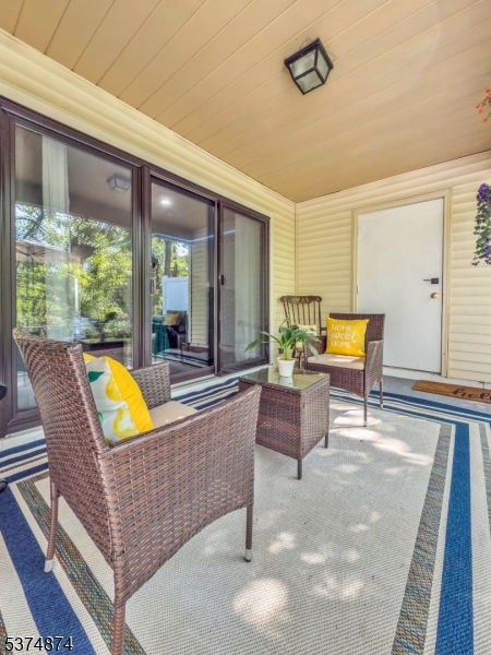 83 Pear Tree Ln