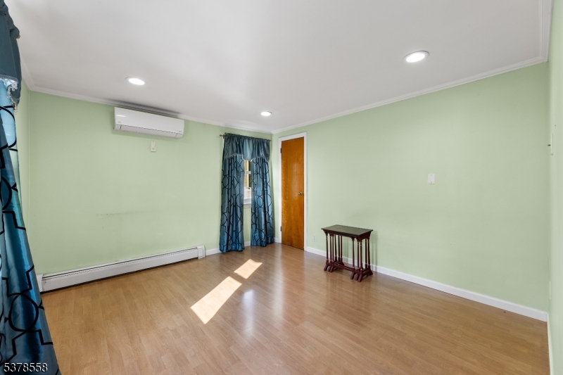 14 Valley View Rd