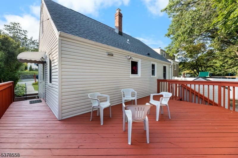 14 Valley View Rd