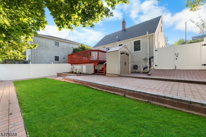 14 Valley View Rd