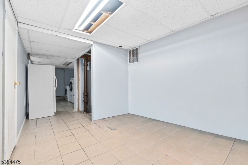 750 Lafayette Ave
