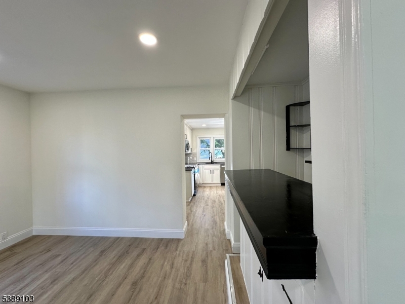 3 Edgewood Ter