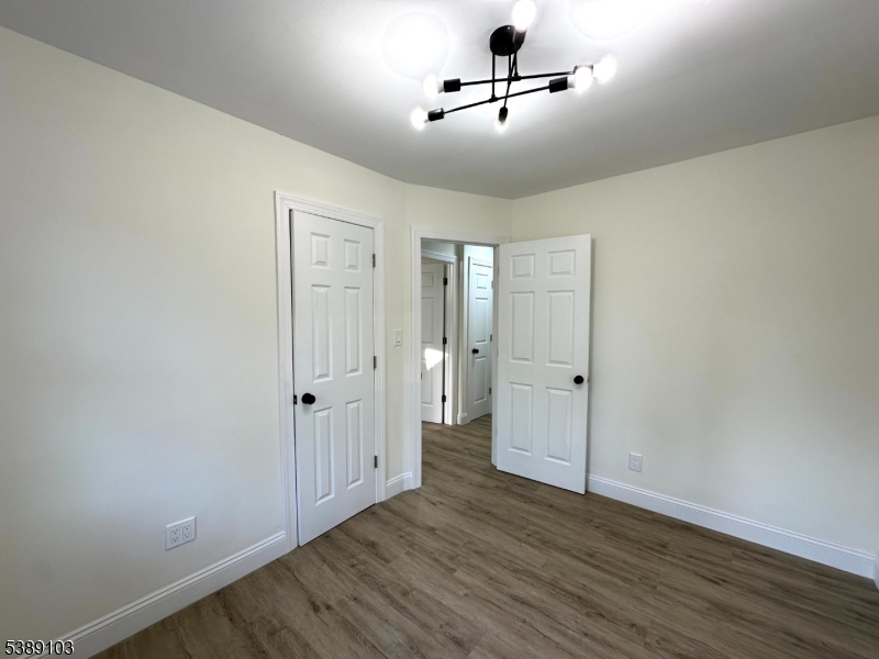 3 Edgewood Ter