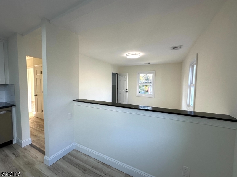 3 Edgewood Ter