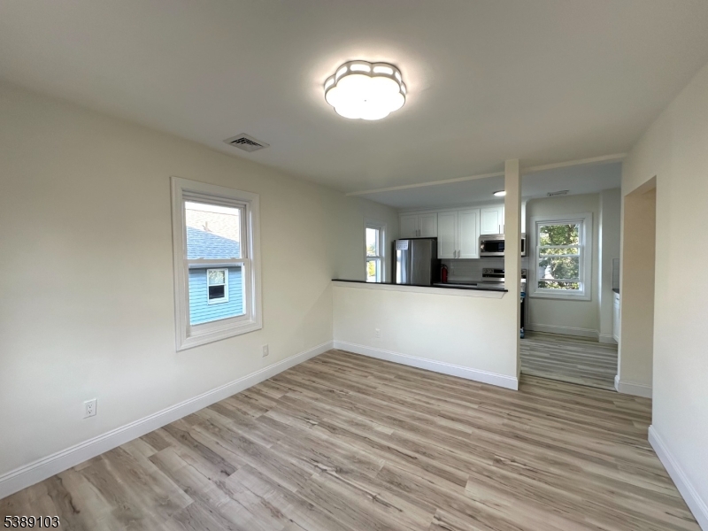 3 Edgewood Ter