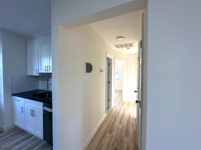 3 Edgewood Ter