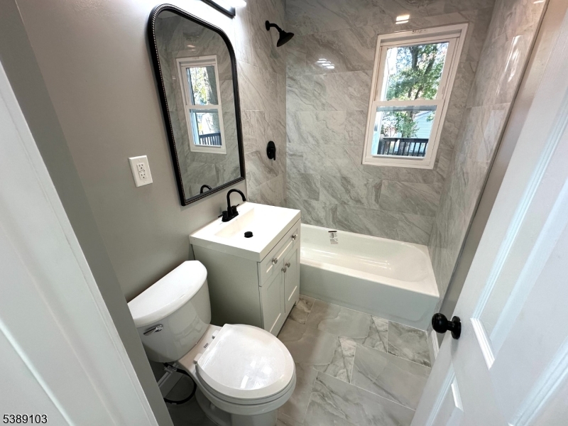 3 Edgewood Ter