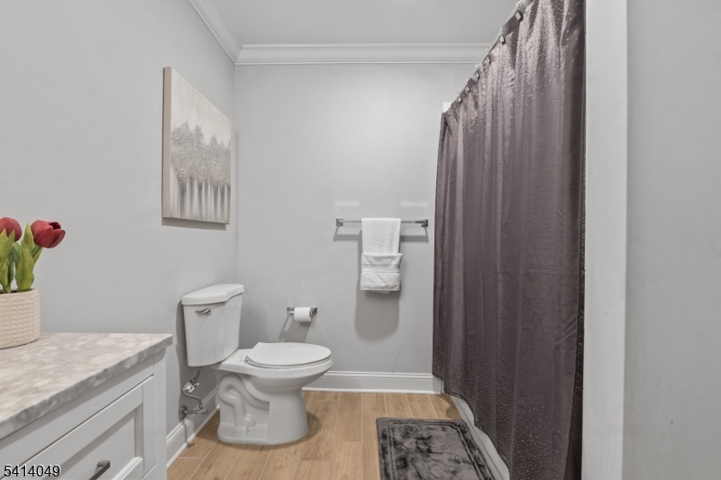 20C Dorchester Dr