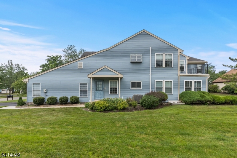 20C Dorchester Dr