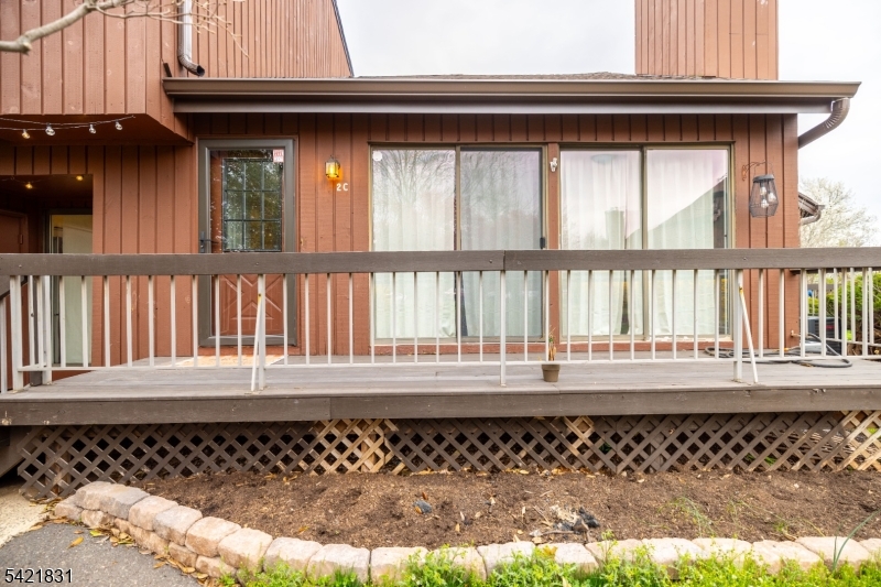 25 Bloomingdale Dr 2C