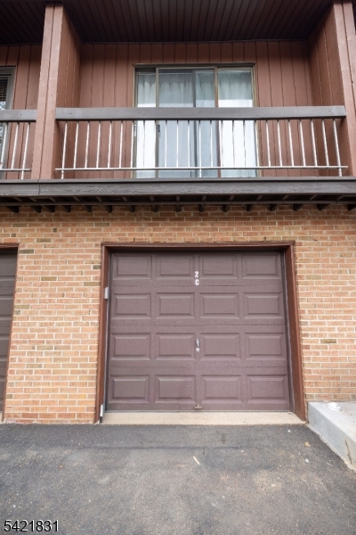 25 Bloomingdale Dr 2C