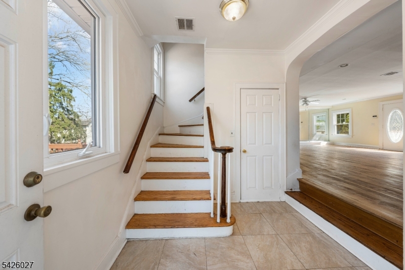 1118-28 Woodland Ave