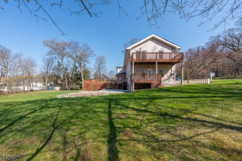1118-28 Woodland Ave
