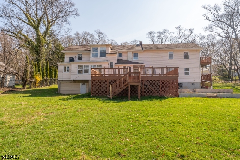 1118-28 Woodland Ave