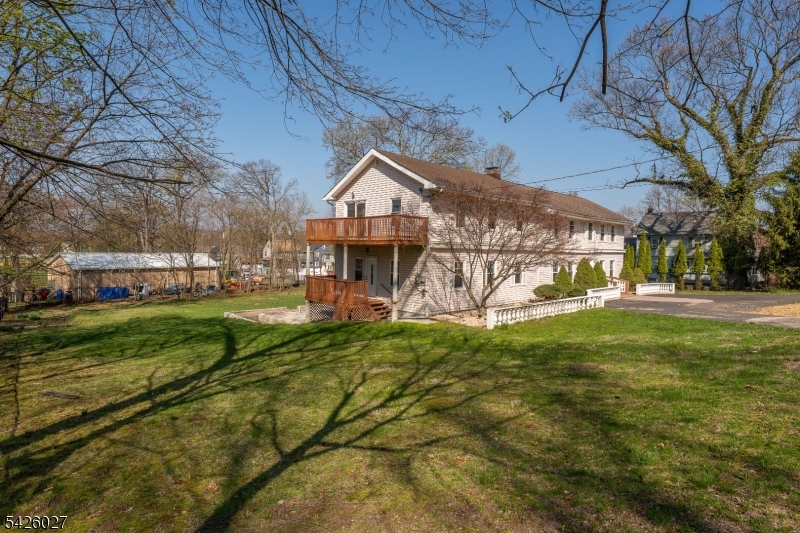 1118-28 Woodland Ave