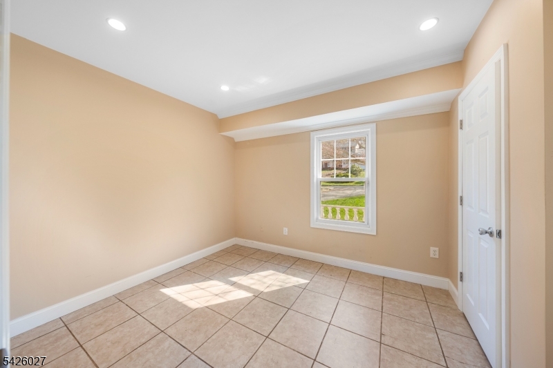 1118-28 Woodland Ave