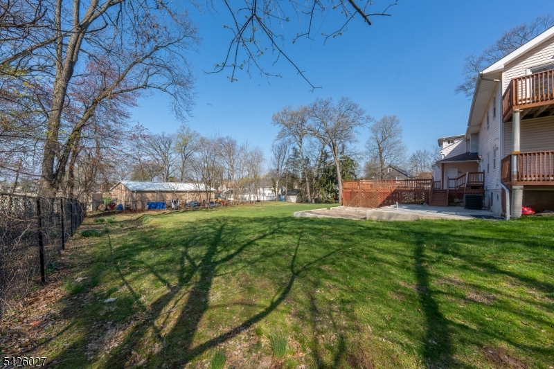 1118-28 Woodland Ave