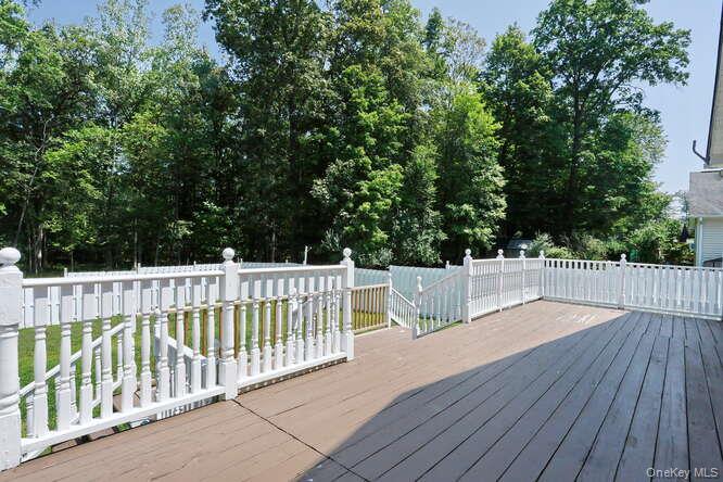19 Pleasant Avenue
