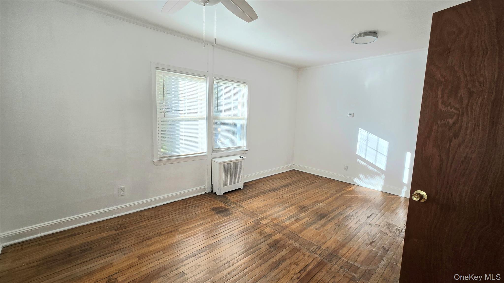 68-09 Alderton Street Unit: 2nd Fl