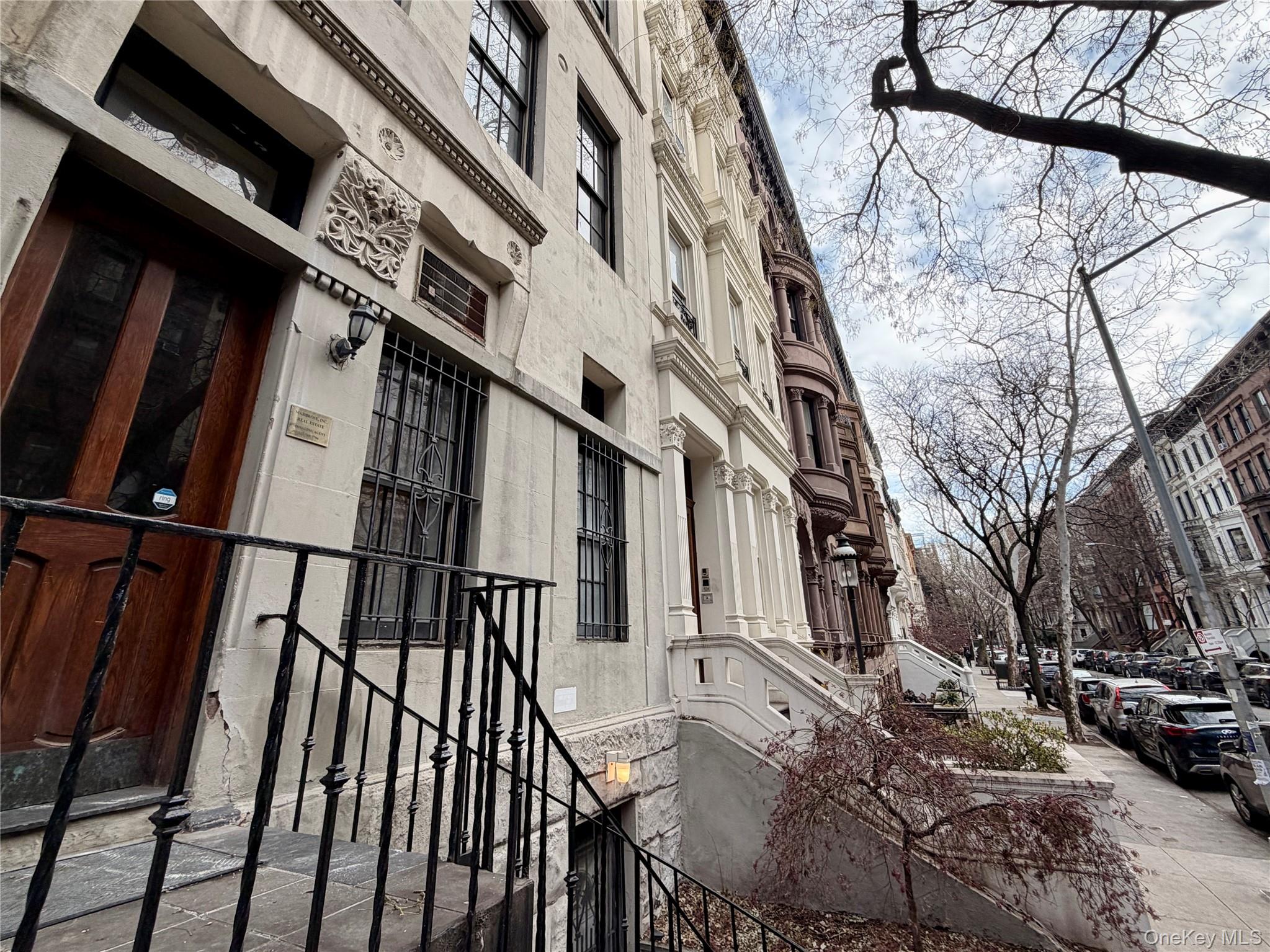 53 W 76 Street Unit: 7