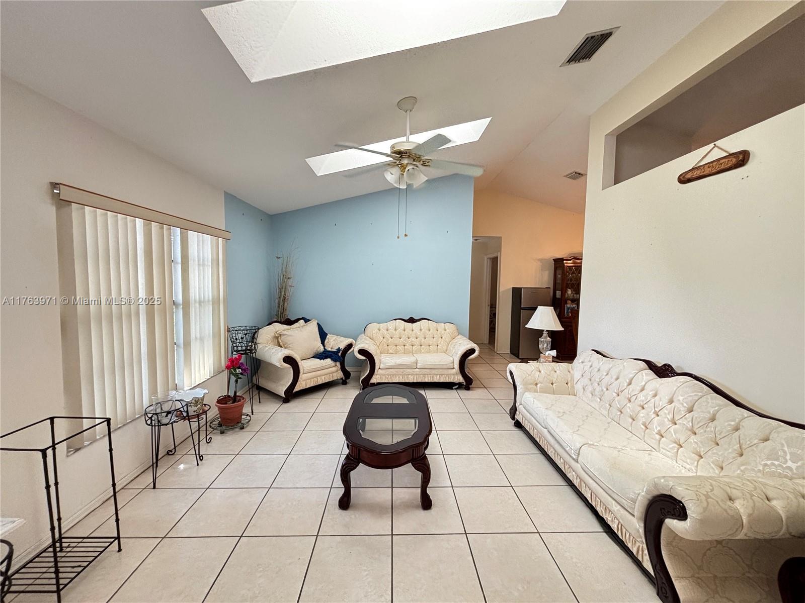 313 SE Yardley Ter, Port St. Lucie