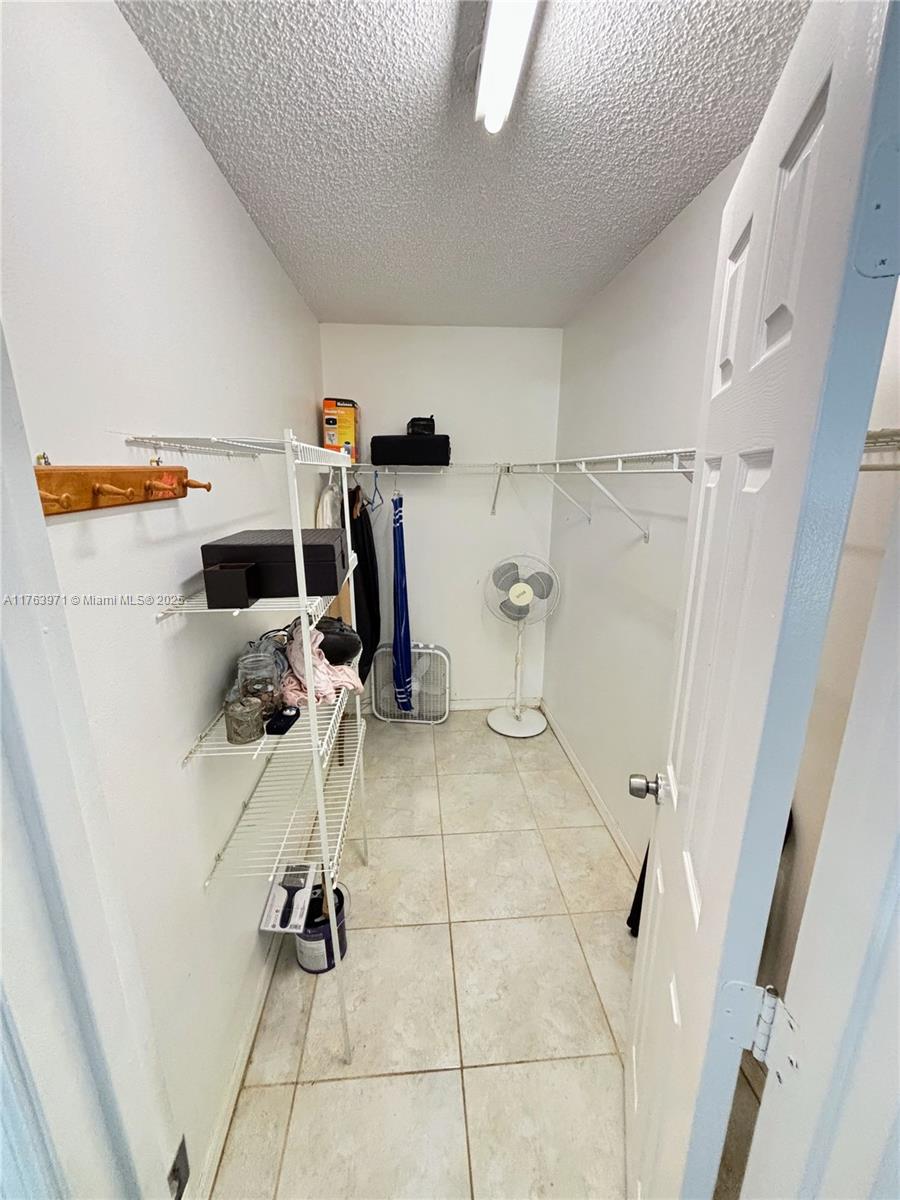 313 SE Yardley Ter, Port St. Lucie