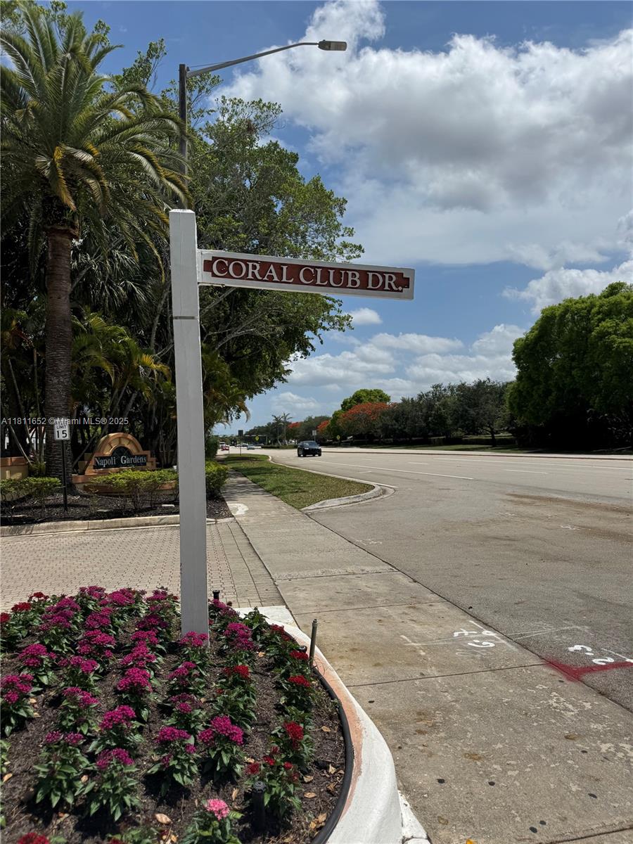 905 Coral Club Dr # 905