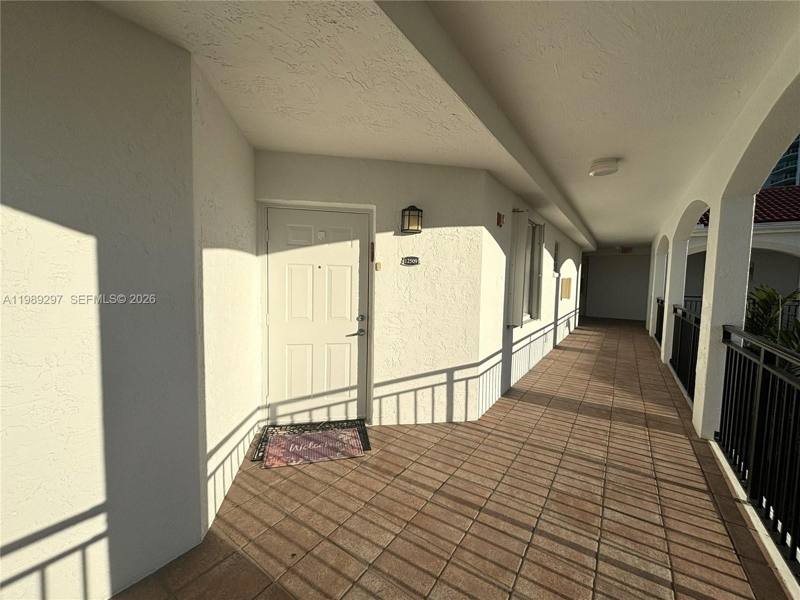 3255 NE 184th St # 12509