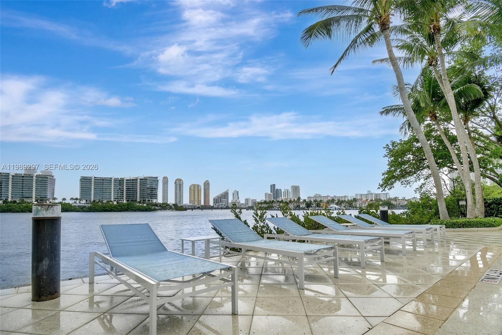 3255 NE 184th St # 12509