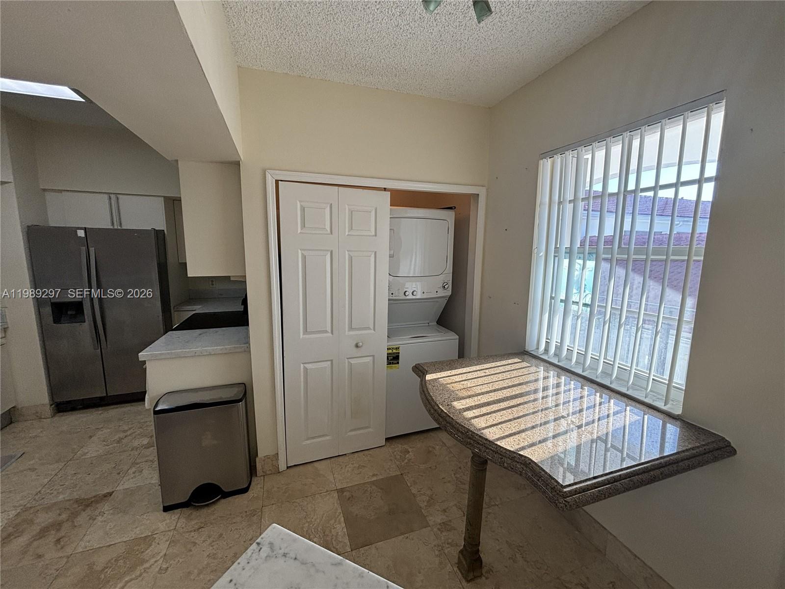 3255 NE 184th St # 12509