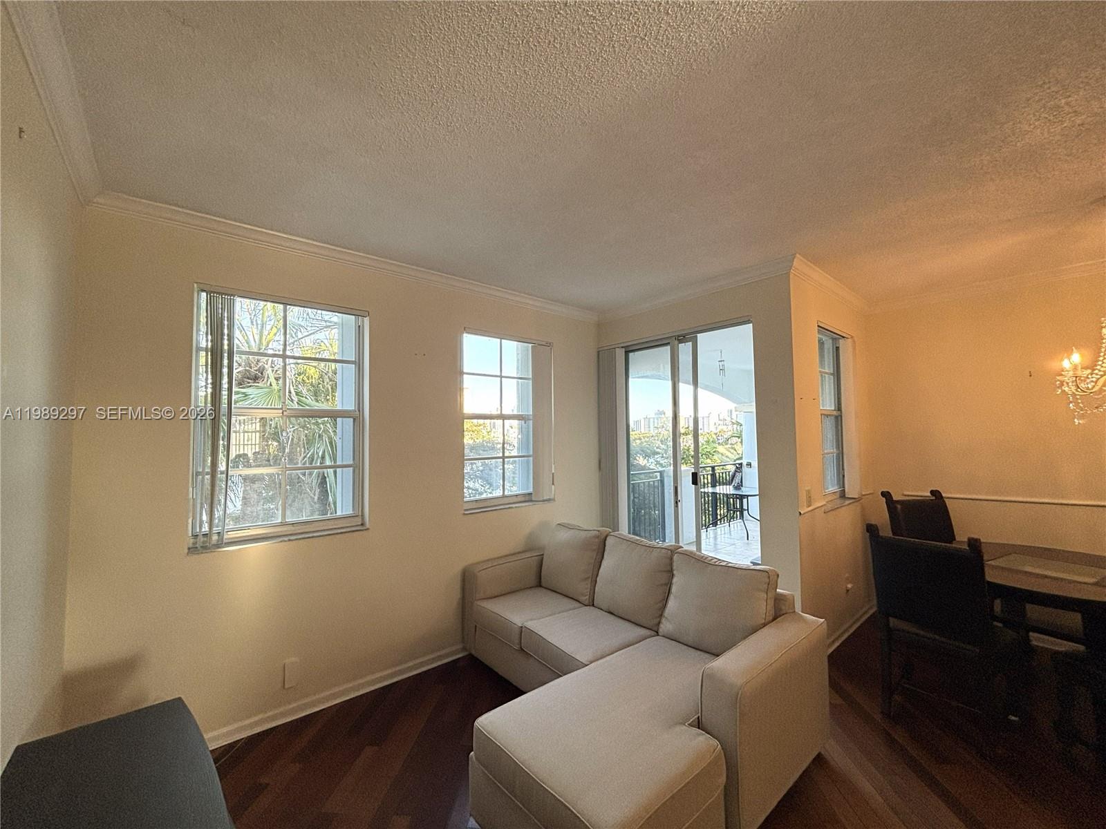 3255 NE 184th St # 12509