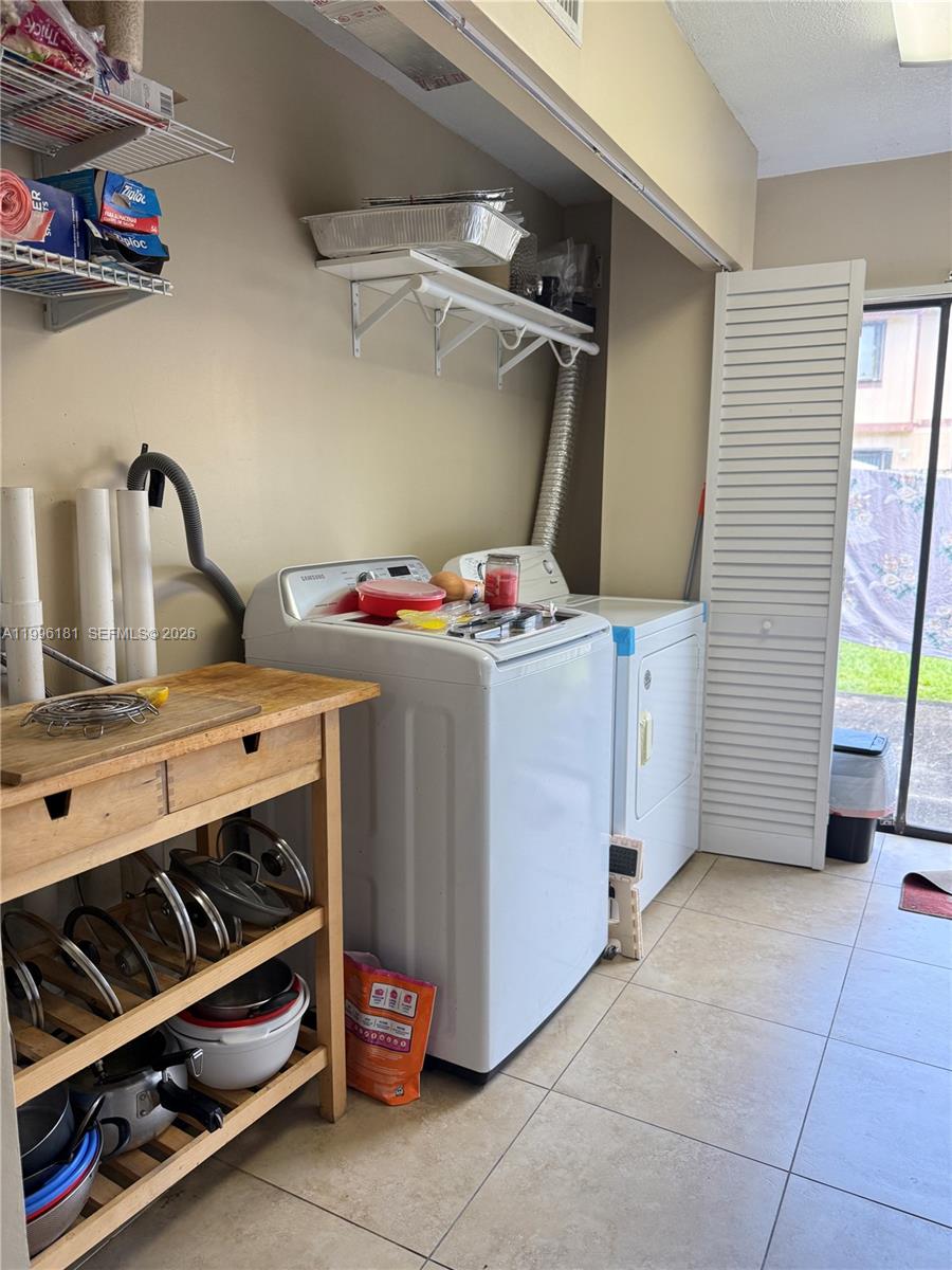 11109 NW 37th St # 11109