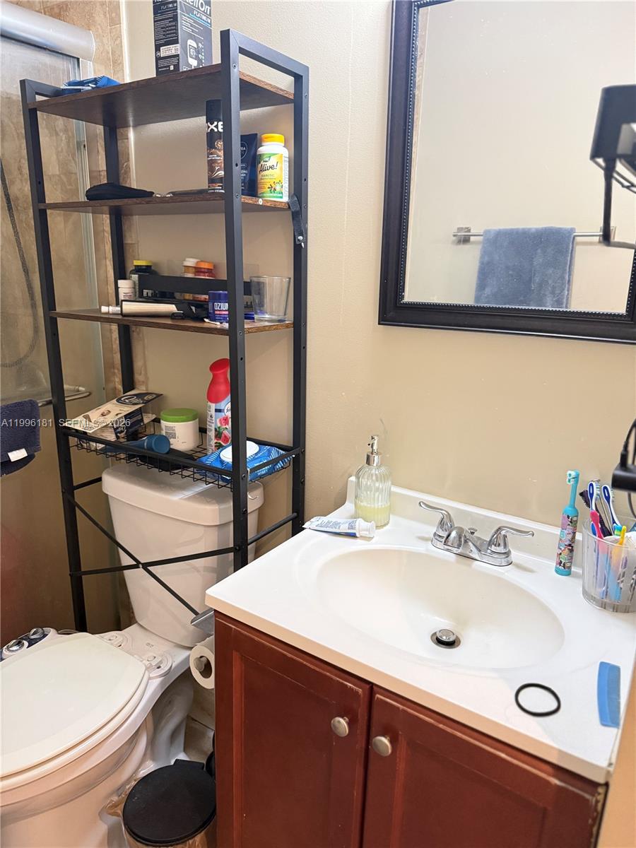 11109 NW 37th St # 11109