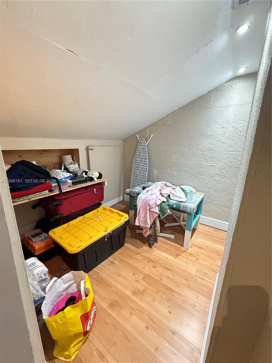 11109 NW 37th St # 11109