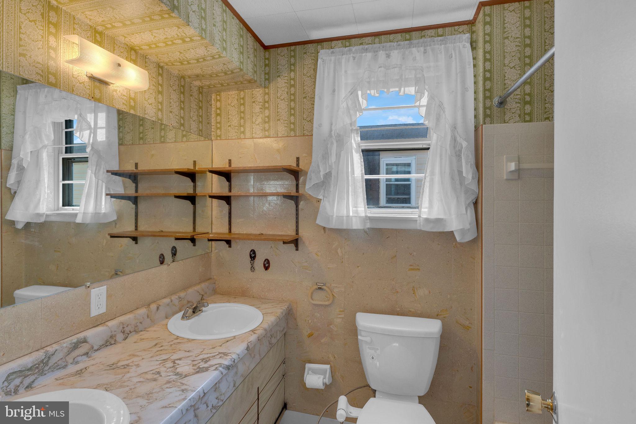 7 FLORENCE TOLLGATE PLACE UNIT 7
