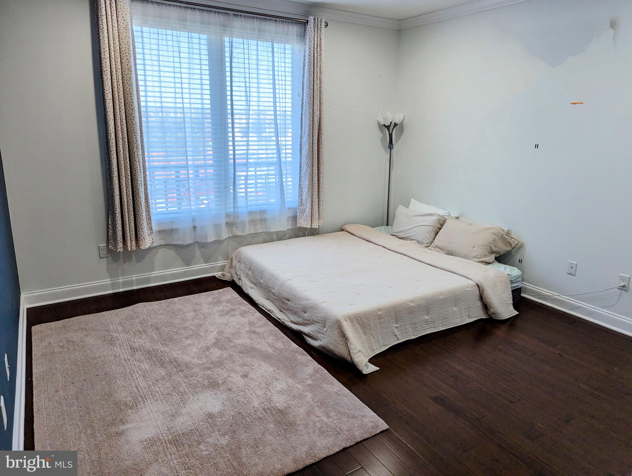 1 Commerce SQUARE Unit: 114