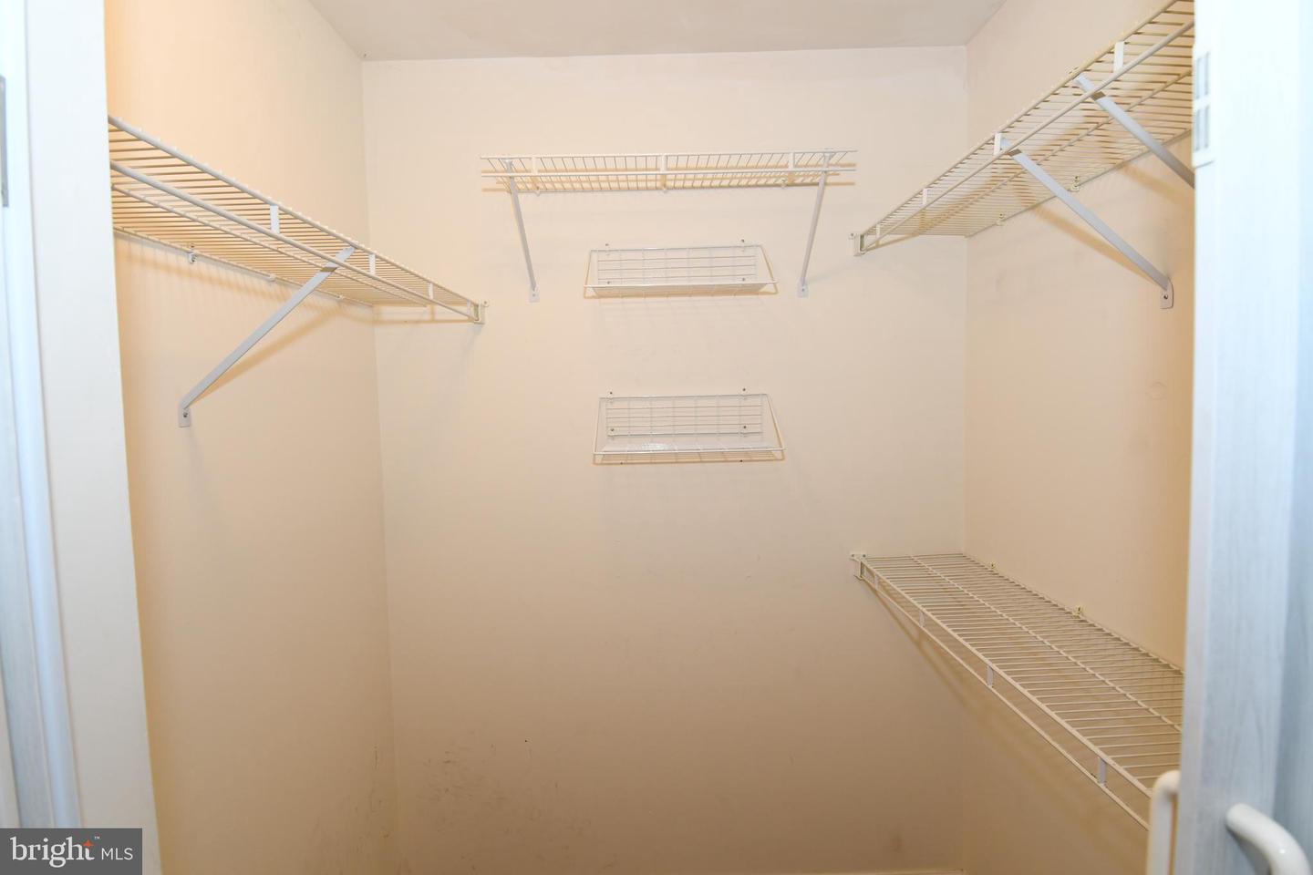 22 Kingston Blvd