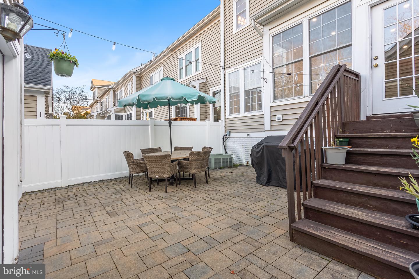 55 Malsbury St
