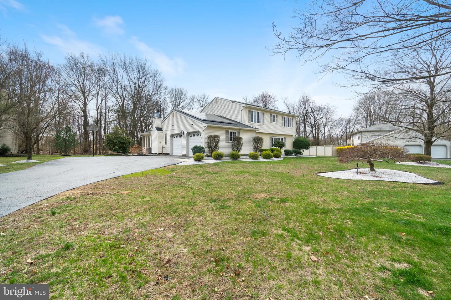 17 Wayne Way