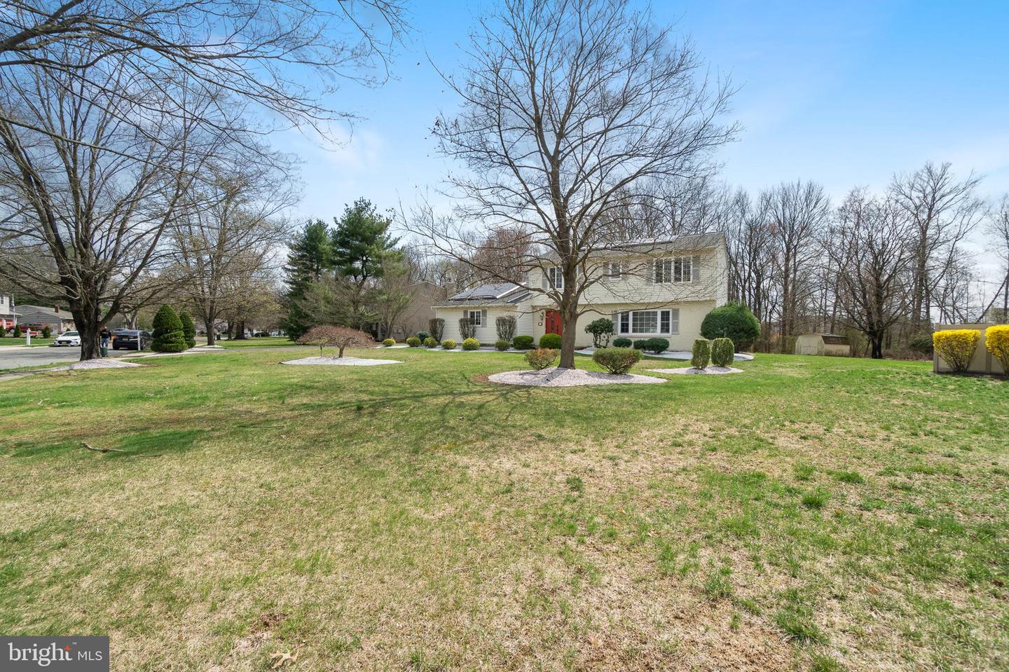 17 Wayne Way