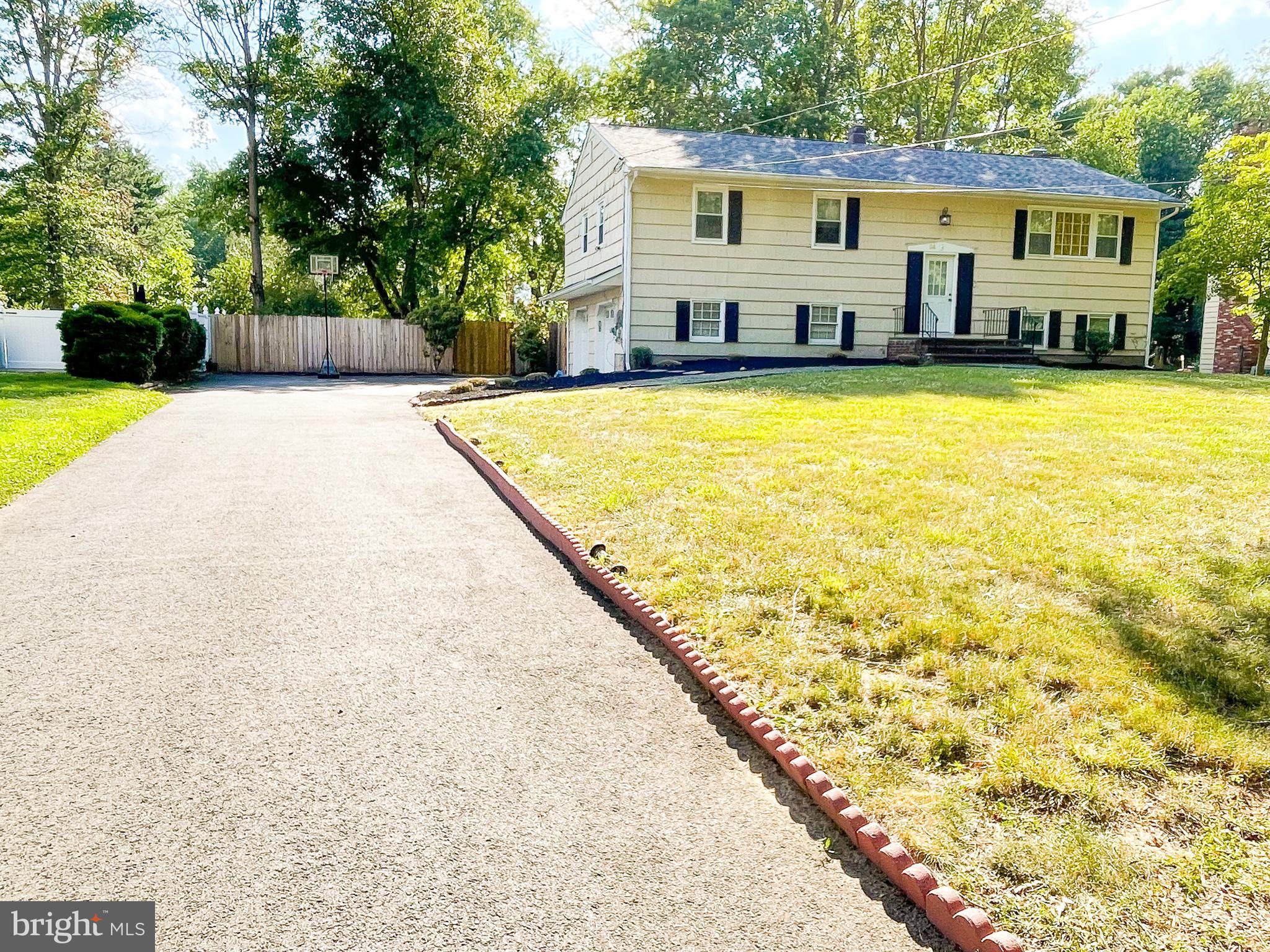 94 PRINCETON HIGHTSTOWN RD