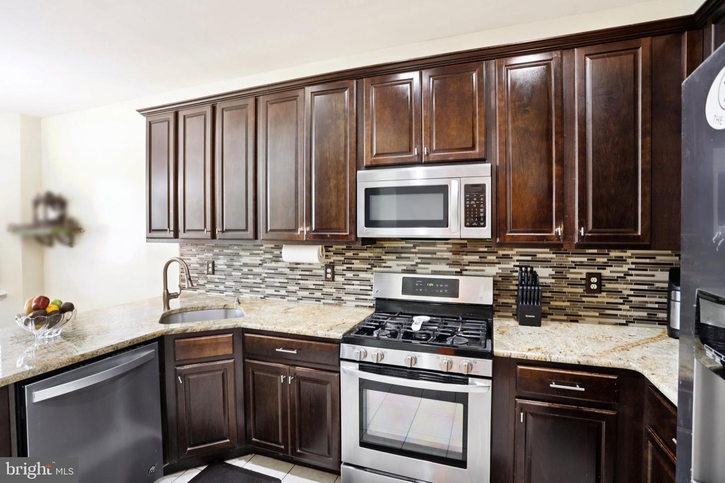 62 Hadley Dr