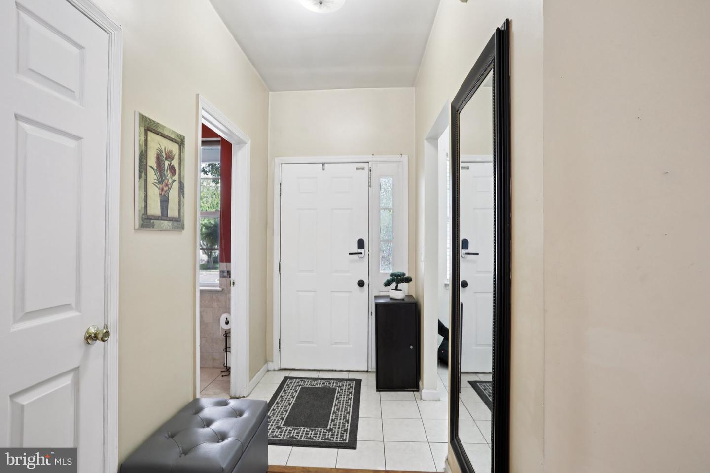 62 Hadley Dr