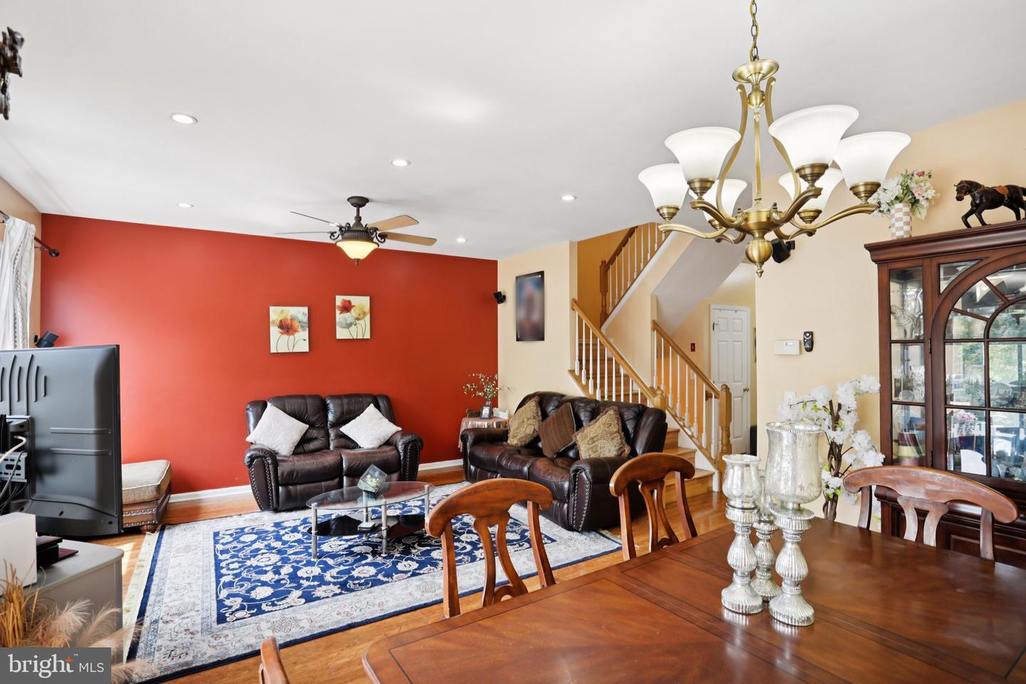 62 Hadley Dr