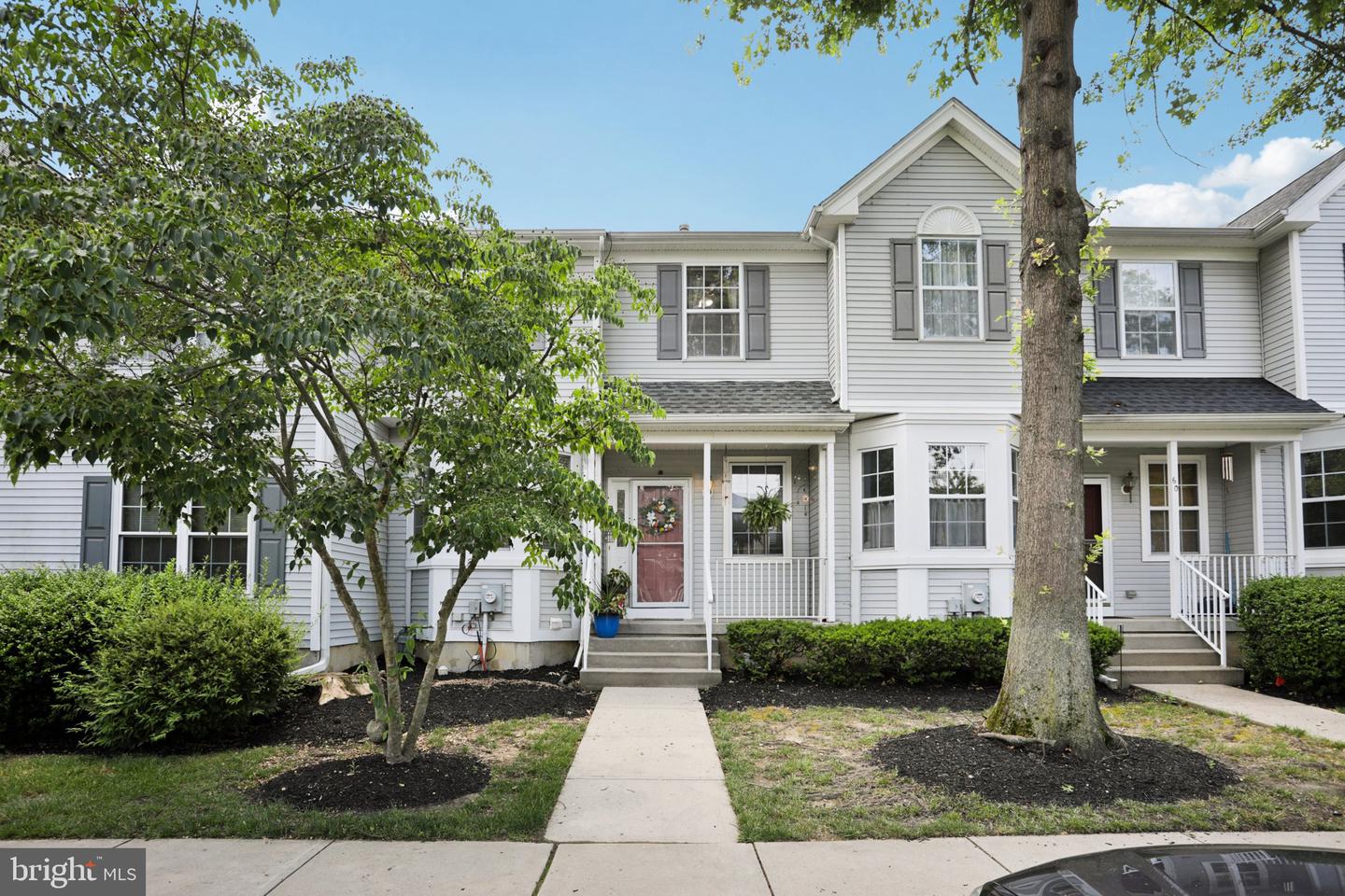 62 Hadley Dr