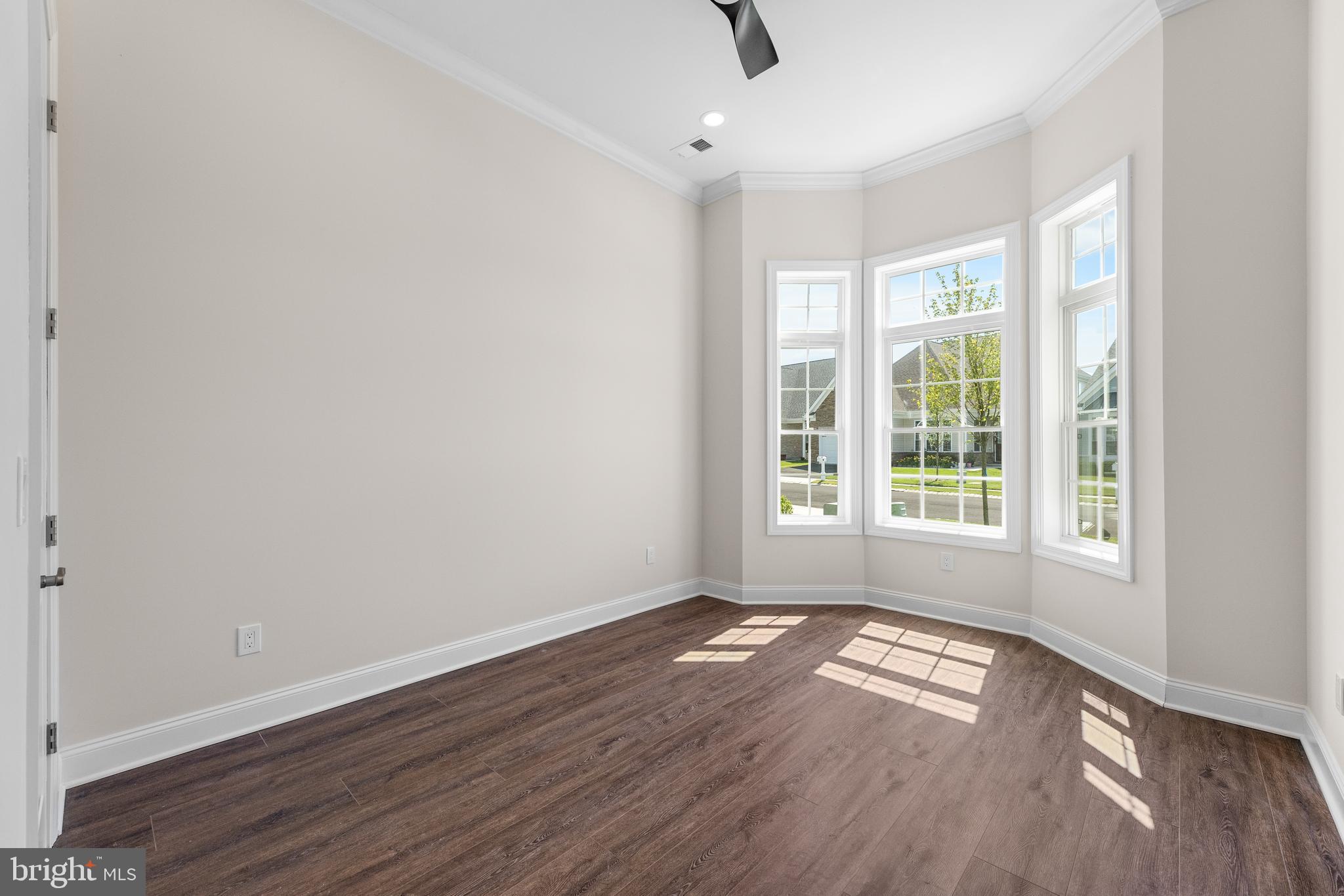 56 Samjan Cir #56