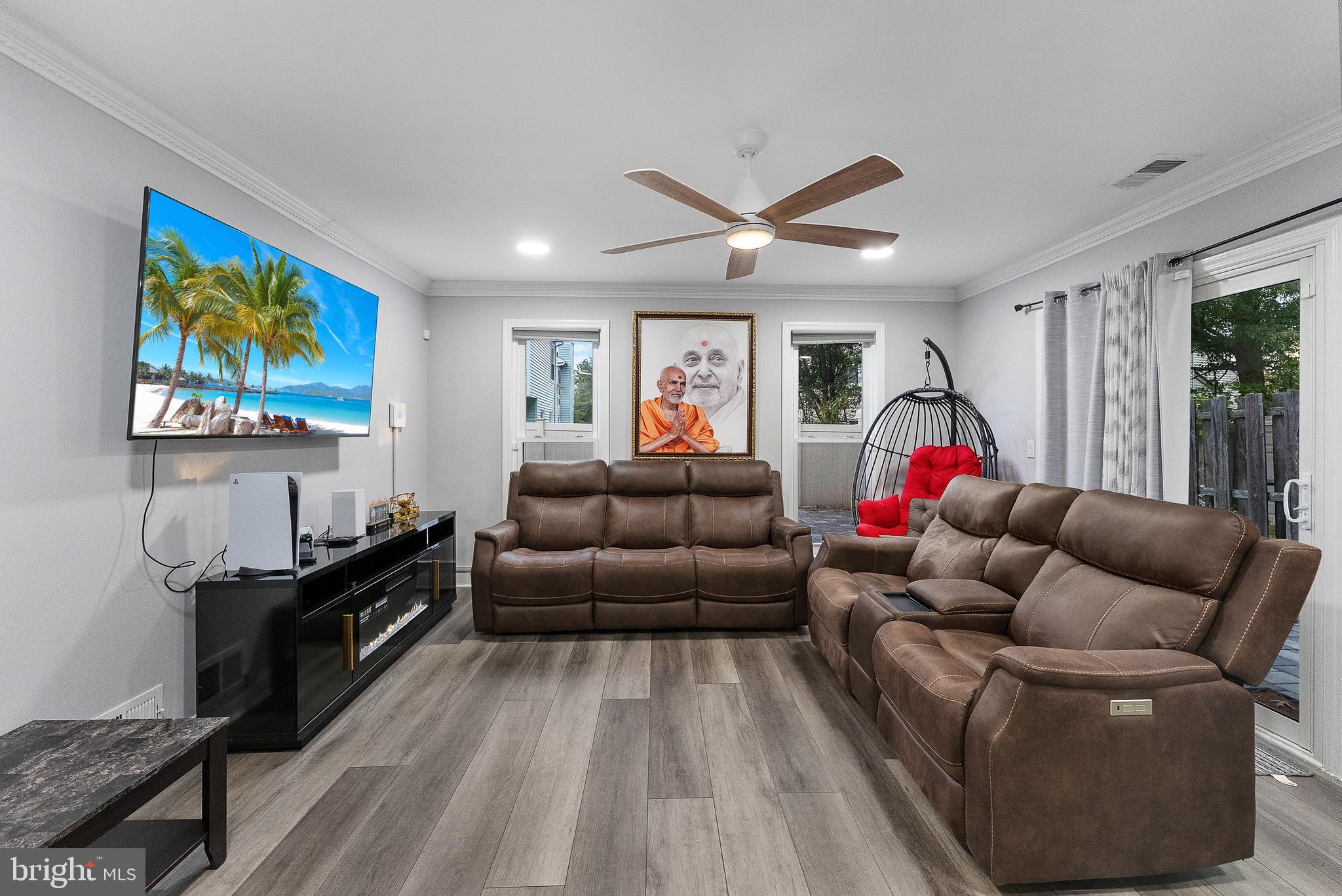 17 WINCHESTER DRIVE