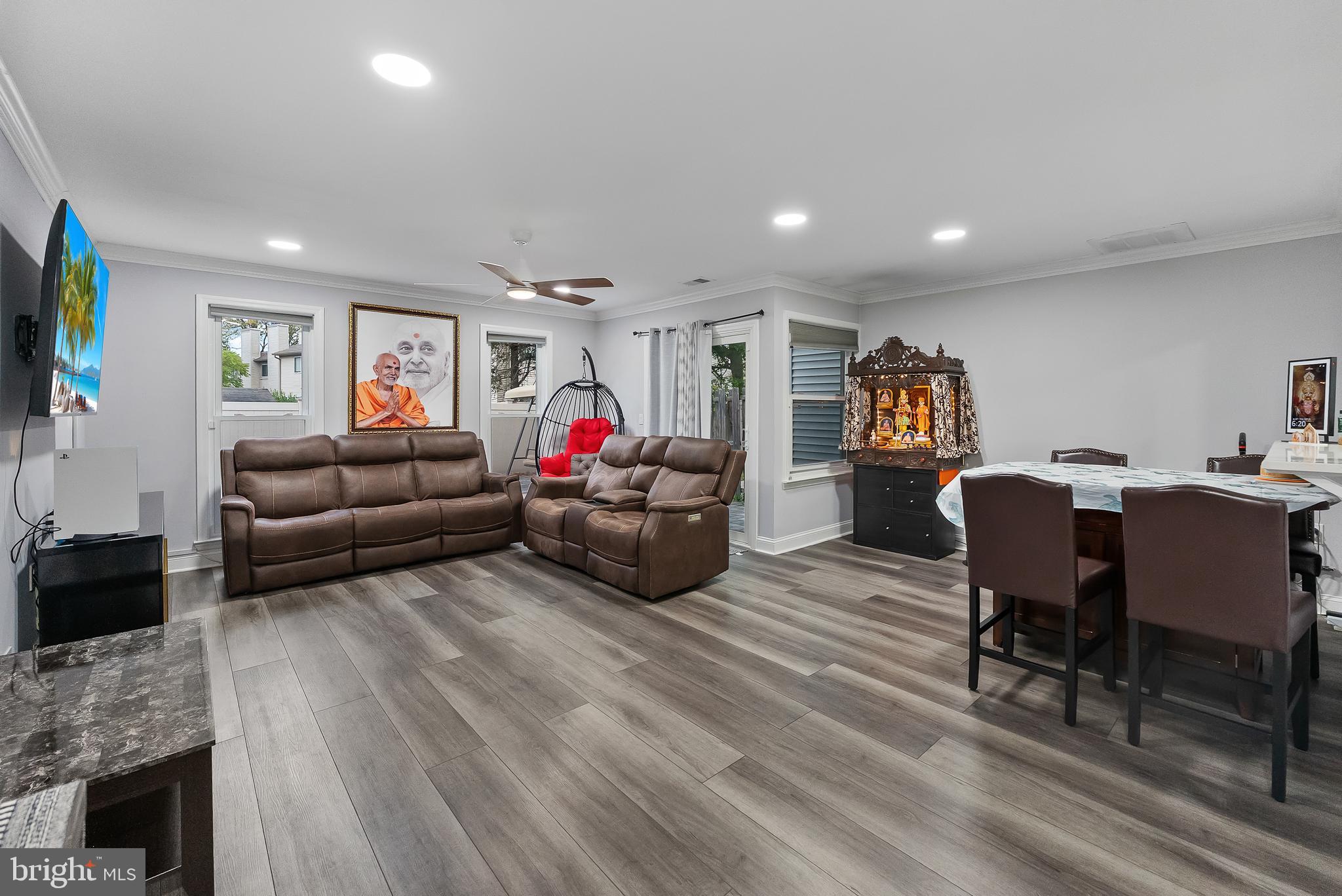 17 WINCHESTER DRIVE